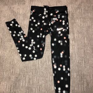 Color Orb Nike Leggings